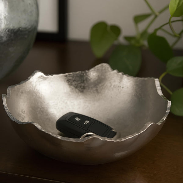 GUTE Decorative Silver Moon Decorative Metal Torn Hammered Asymmetrical Centerpiece Bowl with Pointed Edges, 10.2in Catch All, Silver Stainless Steel Metal, Accent Basket Fruit, Potpourri, Jewelry