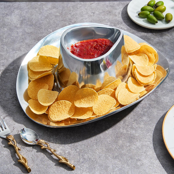 Cowboy Hat Chip and Dip Serving Bowl Silver Brass Snack, Western Candy & Salad Bowl - Chip n Dip All American Hat Centerpiece Serving Platter for Nuts, Salsas, Food, Serveware Decor Entertaining 1PC